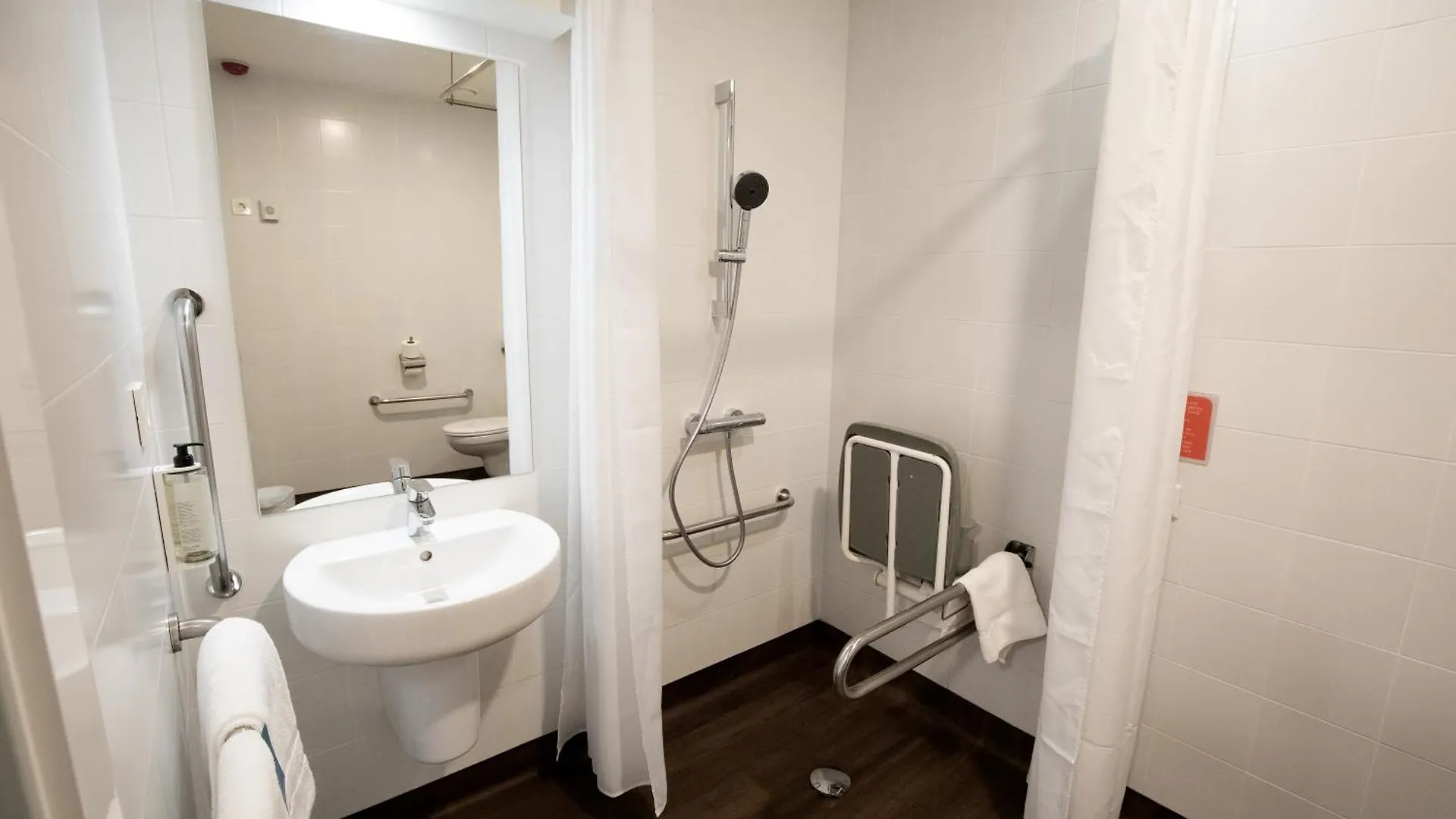 Hotel Travelodge Madrid Alcalá