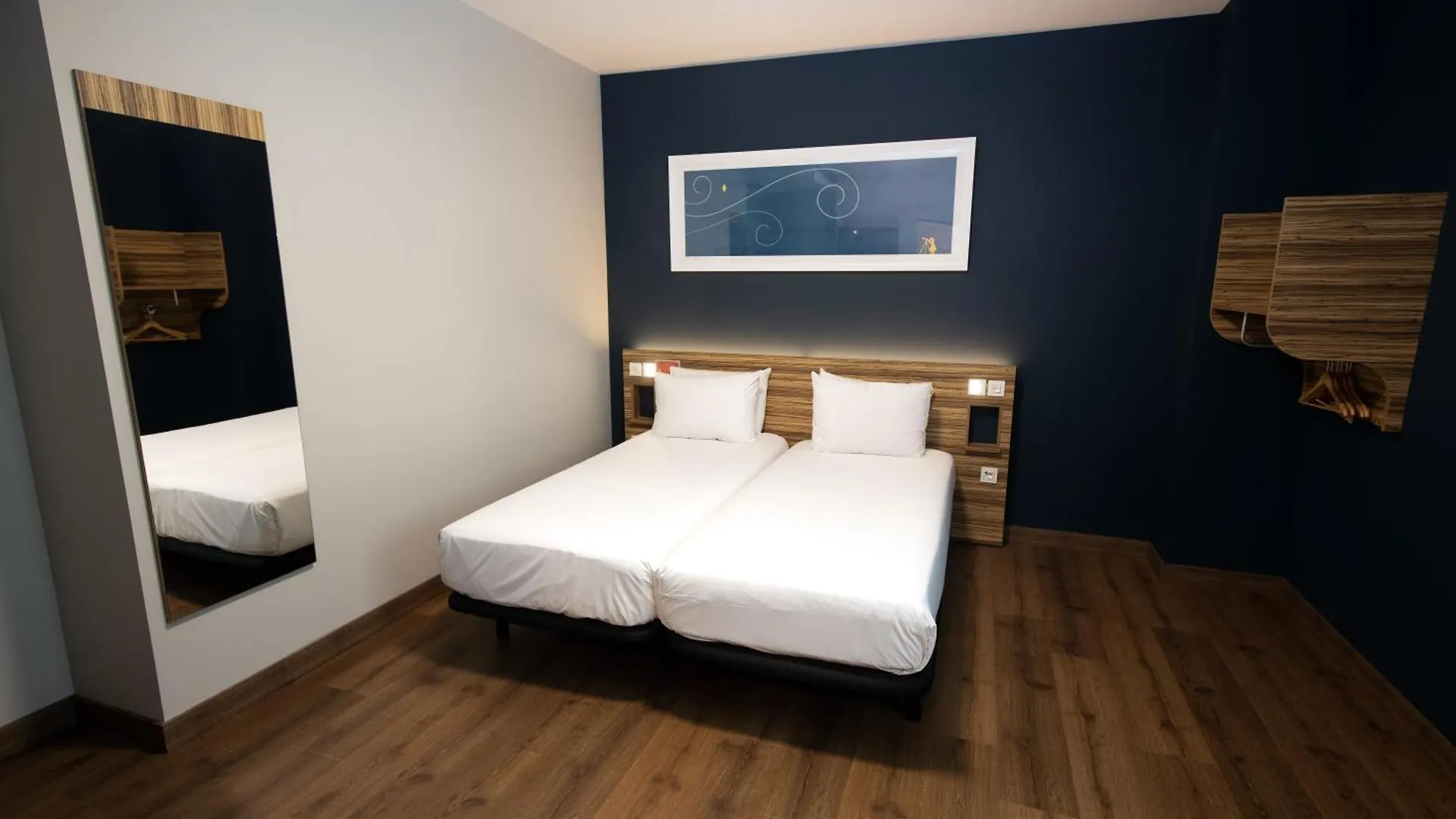Travelodge Madrid Alcalá Hotel